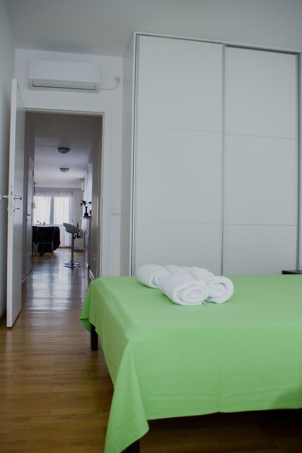 Botanical Garden Apartments 贝尔格莱德 外观 照片
